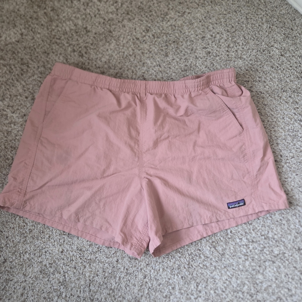 Patagonia Mens Funhoggers Short 4" Size XL